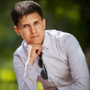 Роман Винилов